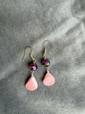 Pink Shell Teardrop Dangle Earrings with Iridescent Bead